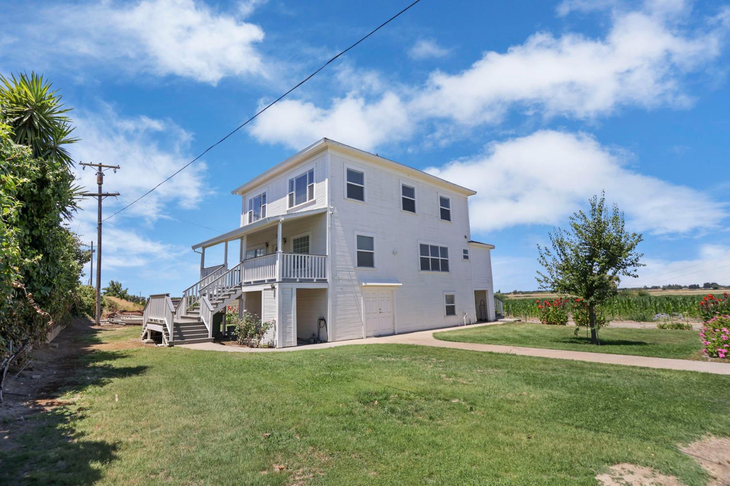 15370 Andrus Island Road Isleton, CA 95641 - Photo 50 of 67 Front of house.