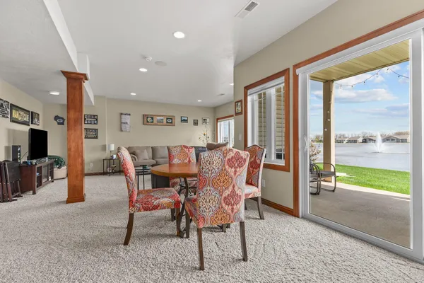 $514,900 | 1355 Prairie Lake Circle, Neenah, WI 54956
