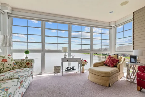 $514,900 | 1355 Prairie Lake Circle, Neenah, WI 54956