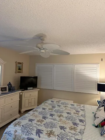 $4,000 | 4250 North Hwy A1A, Unit 901, Hutchinson Island, FL 34949