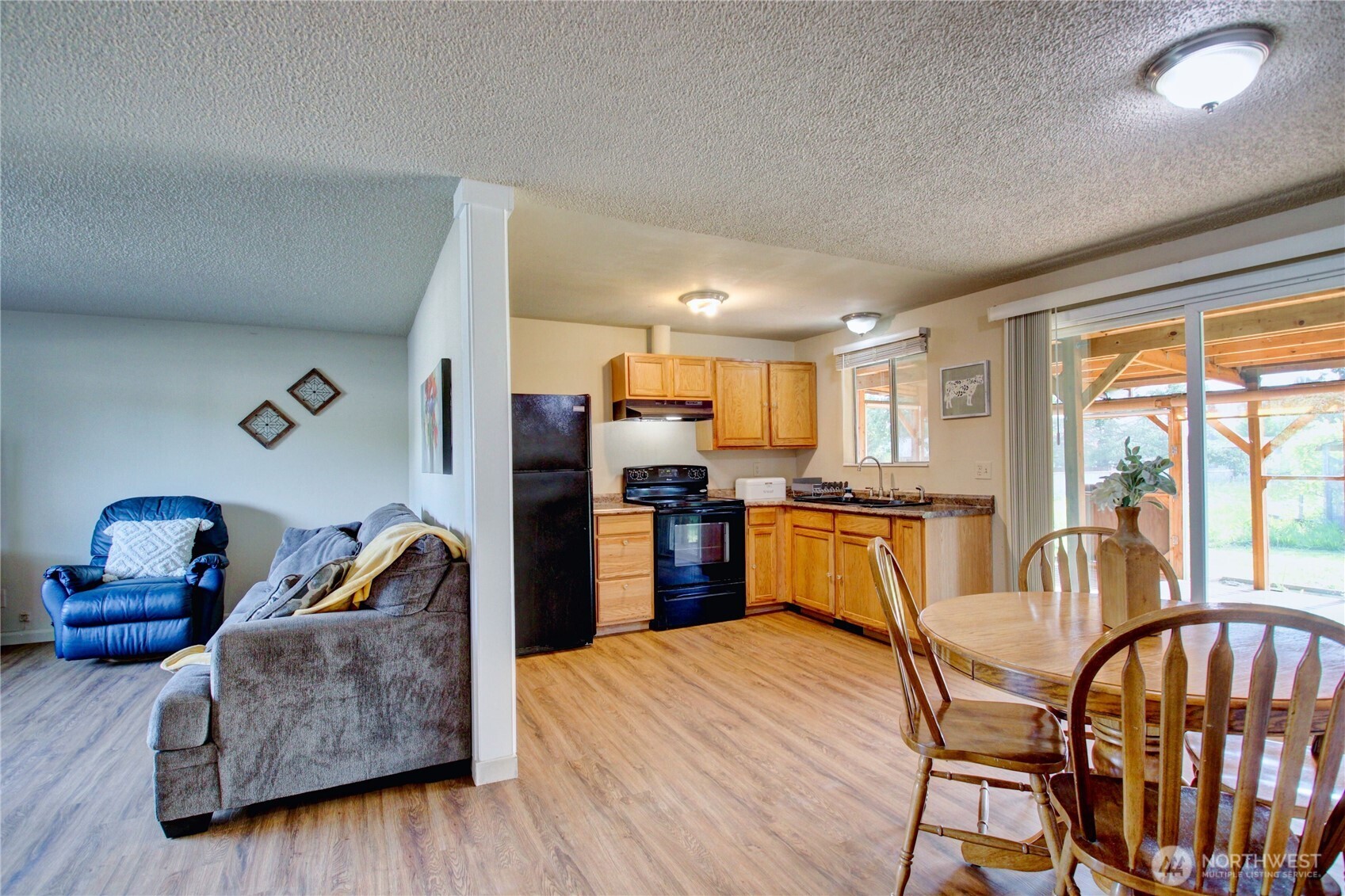 930 North Laventure Road Mount Vernon, WA 98273 - Photo 7 of 29