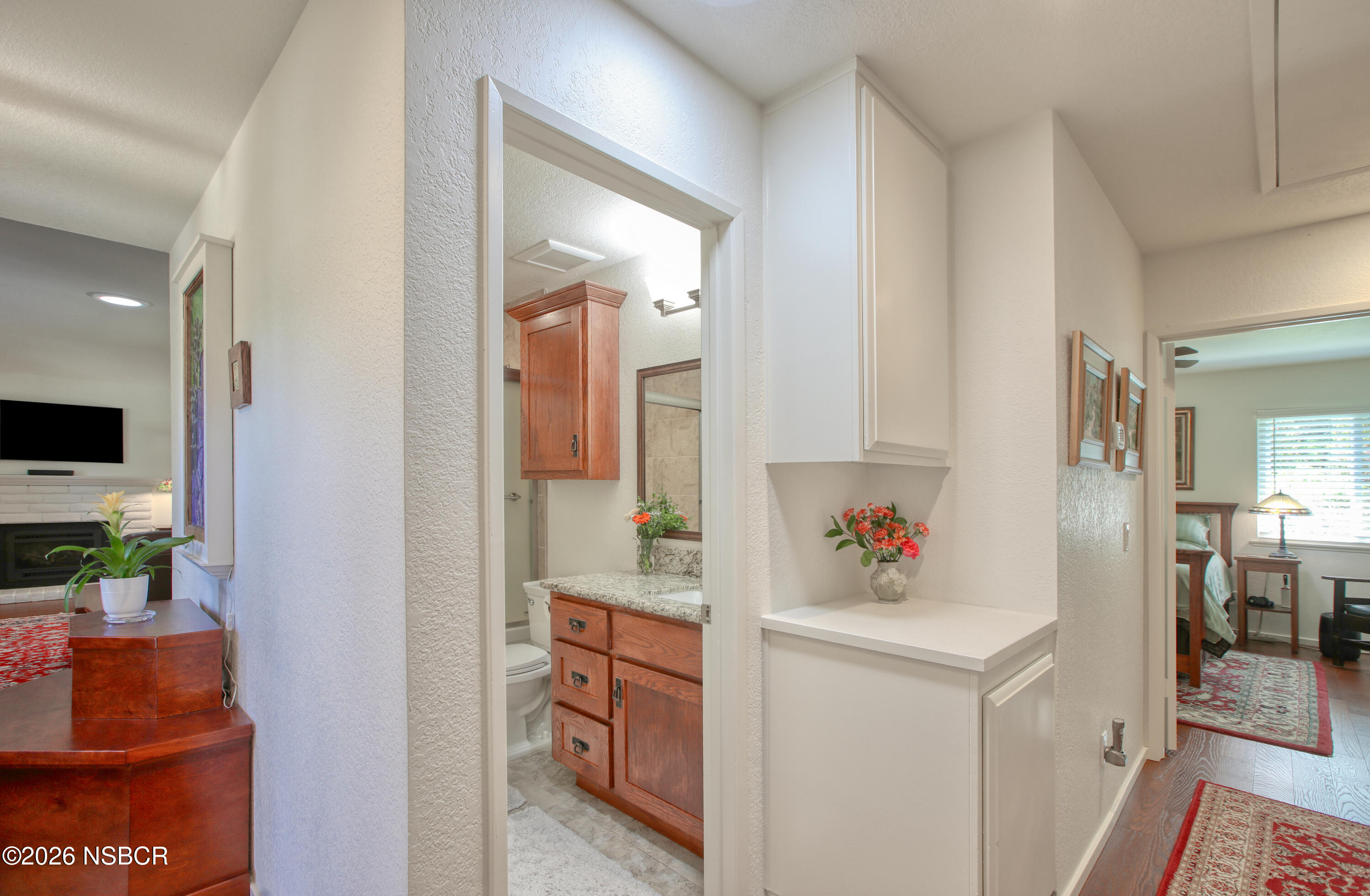 435-433 Eucalyptus Road, Unit 435433 Nipomo, CA 93444 - Photo 27 of 78 Hall Bathroom Area