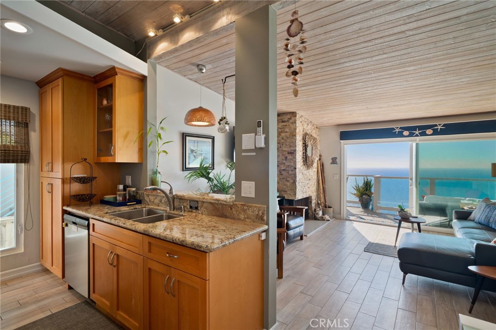 34365 Dana Strand Road, Unit 3 Dana Point, CA 92629 - Photo 4 of 34