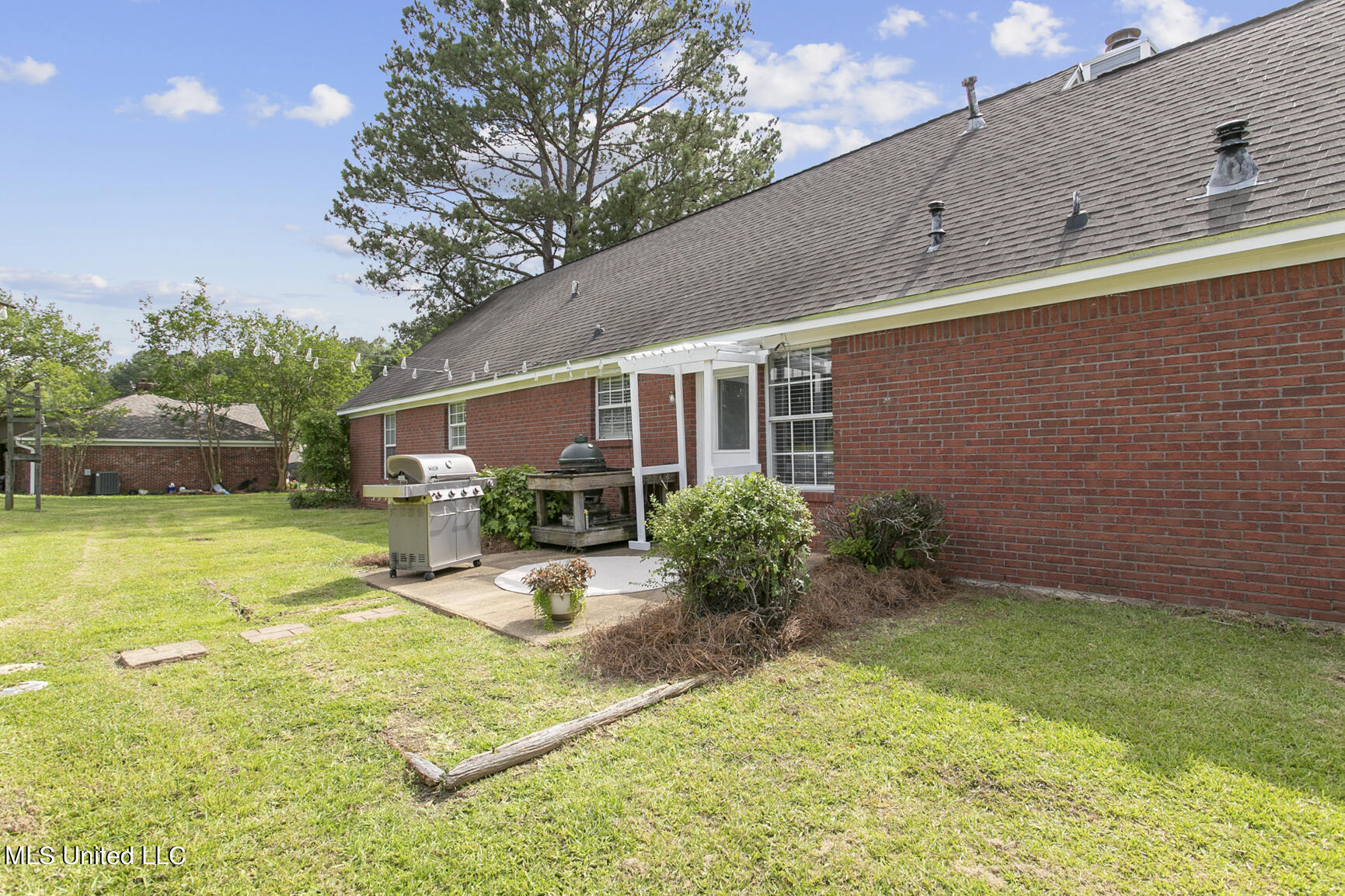 218 Azalea Circle Madison, MS 39110 - Photo 22 of 25 218 Azalea Cir final-26