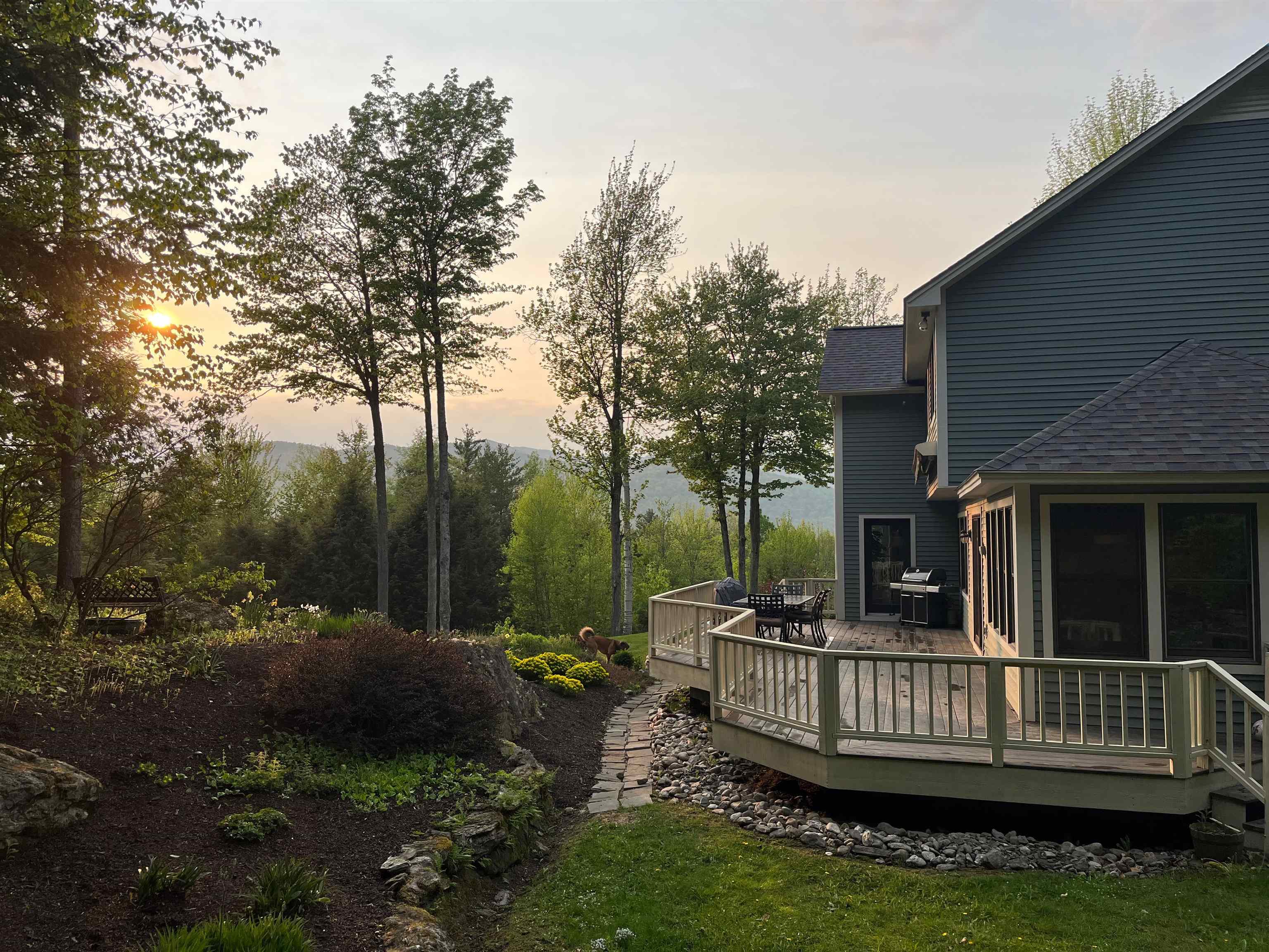 234 North Pinnacle Ridge Road Waterbury, VT 05676 - Photo 32 of 40