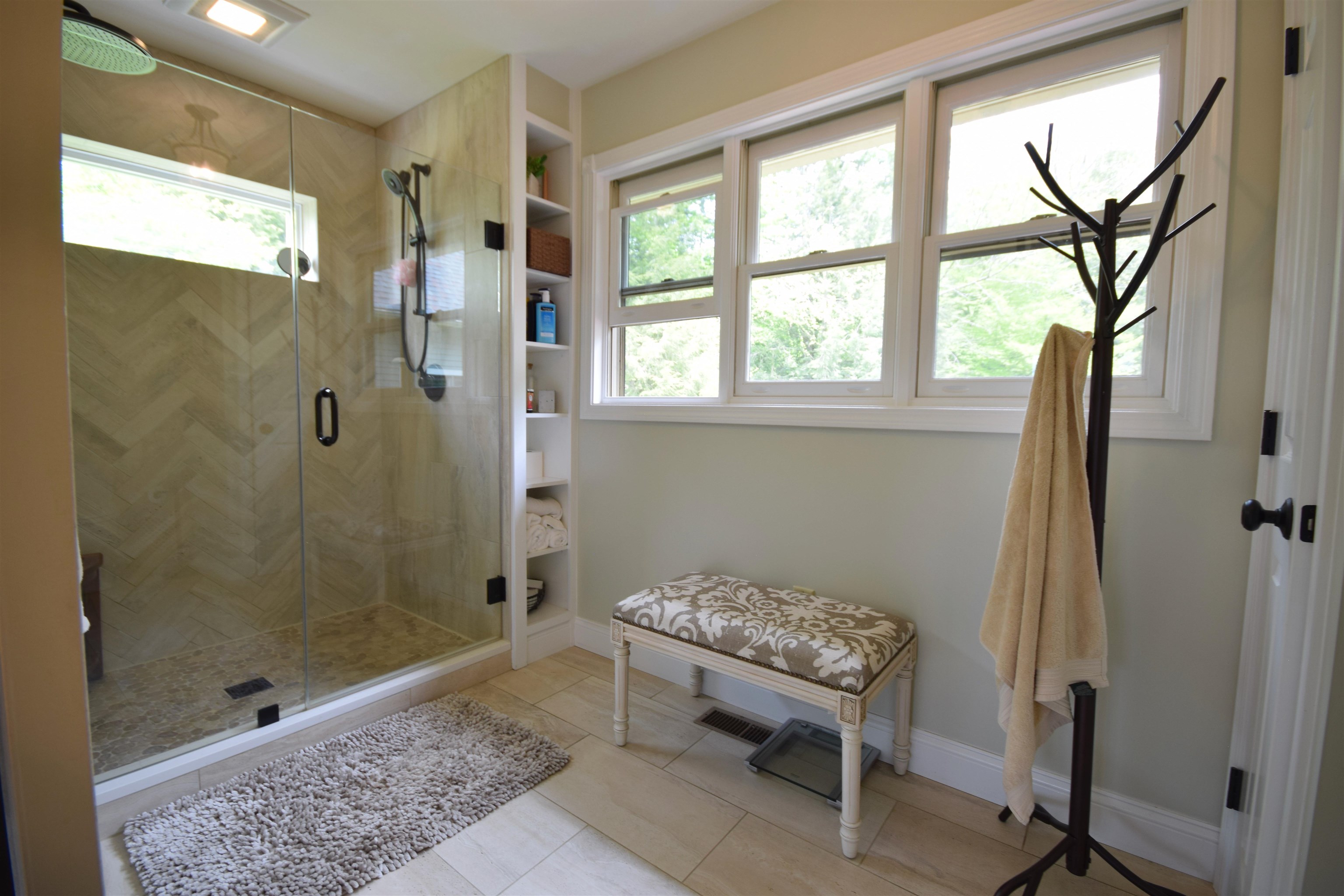 234 North Pinnacle Ridge Road Waterbury, VT 05676 - Photo 9 of 40