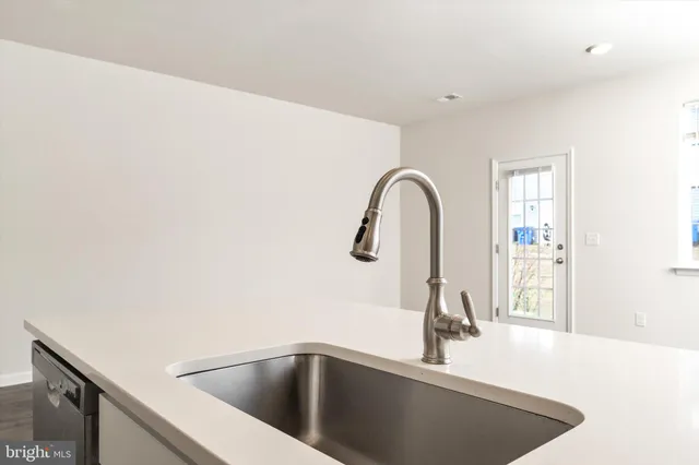 a close view of sink and tap