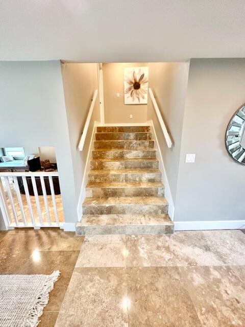 910 Santa Rosa Boulevard Fort Walton Beach, FL 32548 - Photo 14 of 68 Stairs to upper level