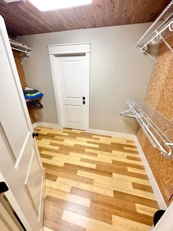 $6,500 | 910 Santa Rosa Boulevard, Fort Walton Beach, FL 32548