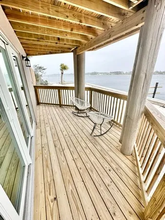 $6,500 | 910 Santa Rosa Boulevard, Fort Walton Beach, FL 32548