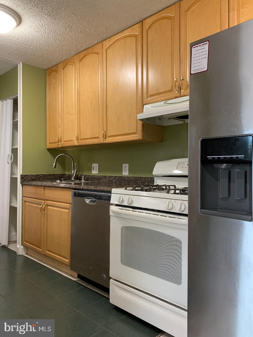 3844 Bel Pre Road, Unit 4154 Silver Spring, MD 20906 - Photo 2 of 18 Gallery Image 2