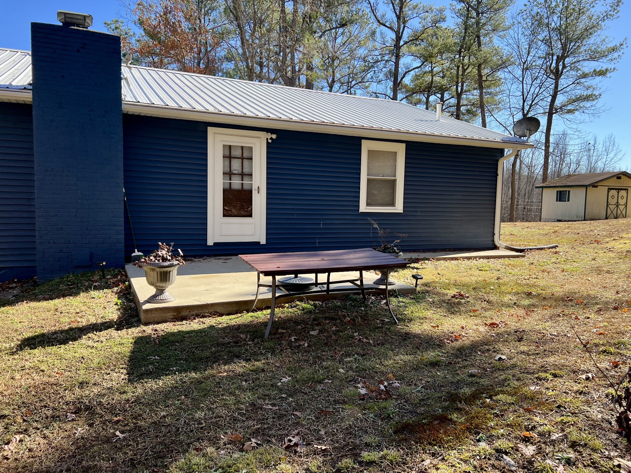 1110 Harmon Creek Road Eva, TN 38333 - Photo 5 of 18 a house view with a outdoor space