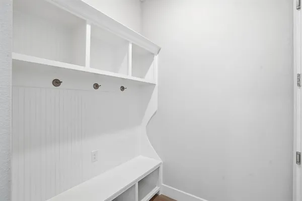 a view of an empty walk in closet