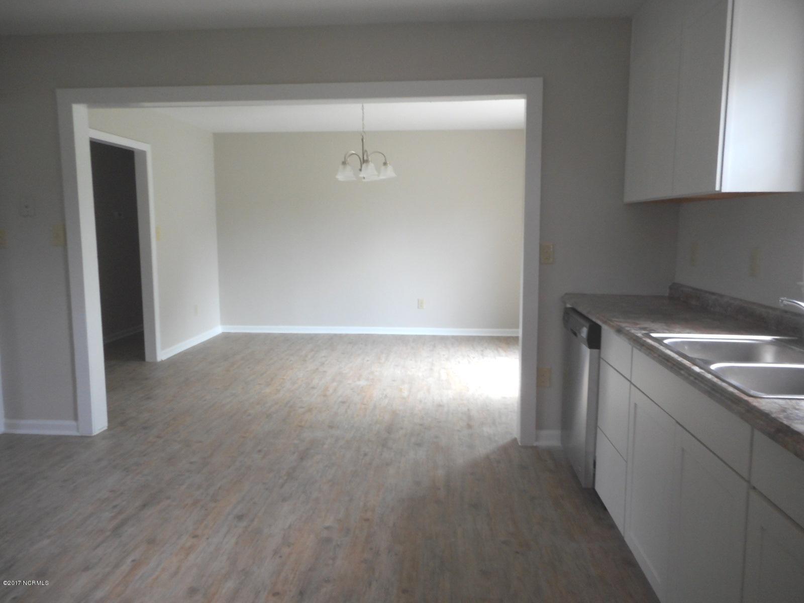 300 Murdoch Road Newport, NC 28570 - Photo 5 of 26 Kitchen From Laundry