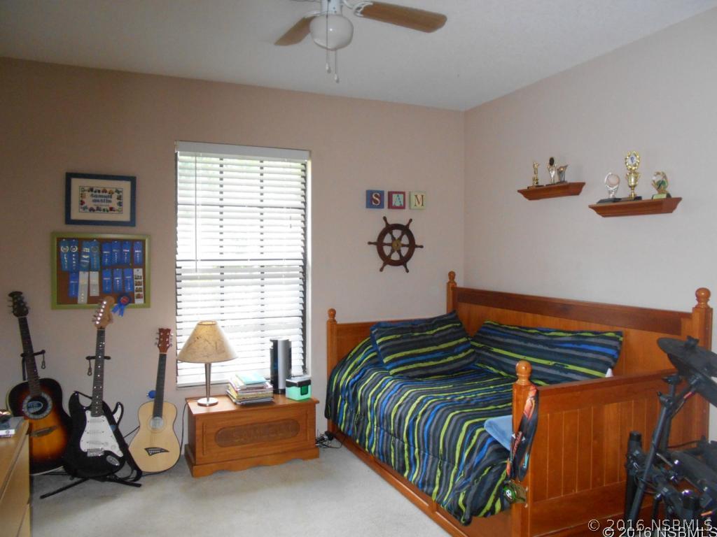 197 Roberts Road Edgewater, FL 32141 - Photo 25 of 29 Gallery Image 25