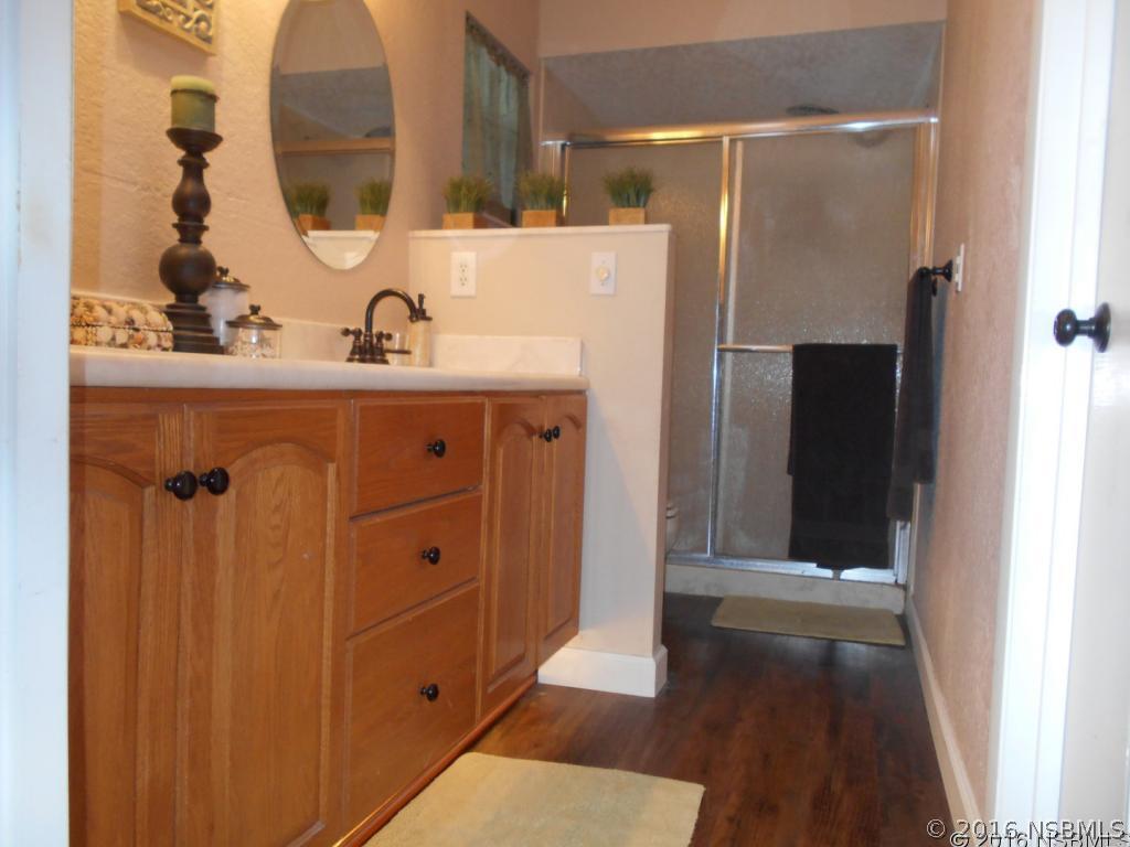 197 Roberts Road Edgewater, FL 32141 - Photo 27 of 29 Gallery Image 27