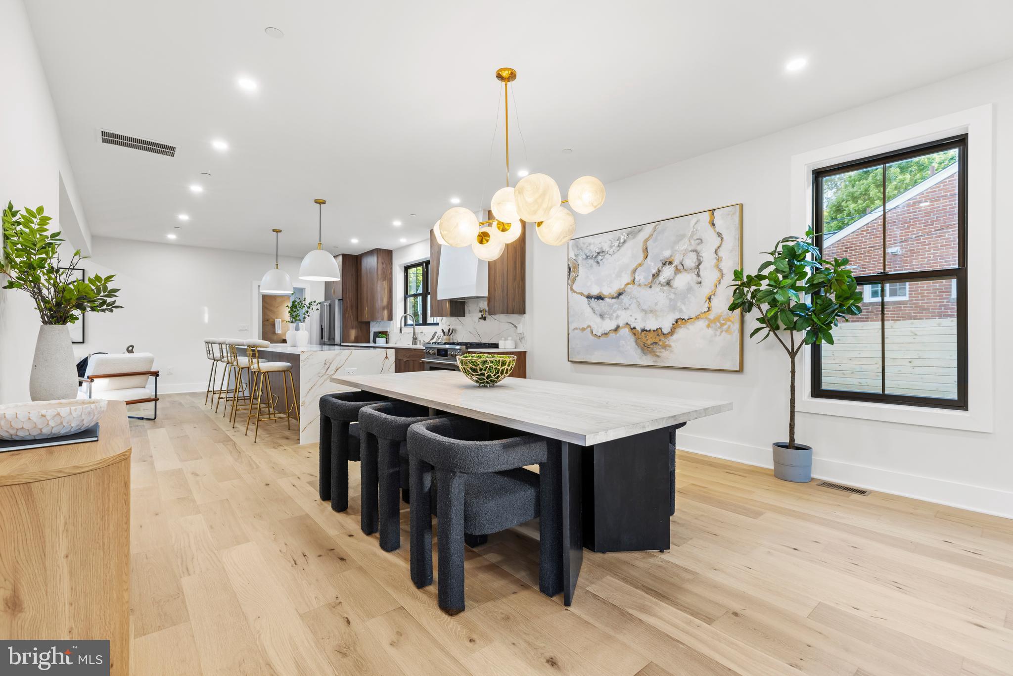 8206 Grubb Road Chevy Chase, MD 20815 - Photo 12 of 49 Gallery Image 12