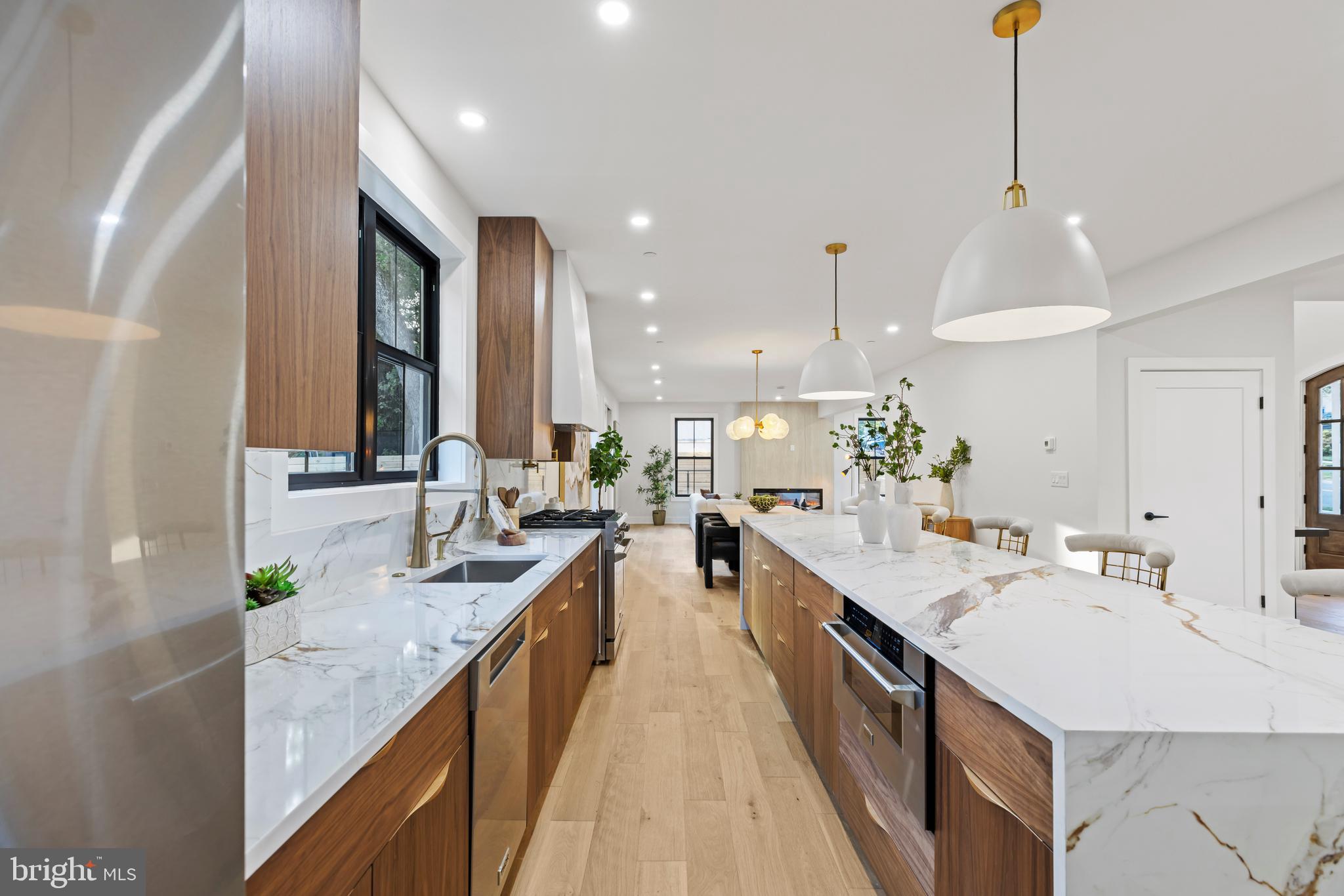 8206 Grubb Road Chevy Chase, MD 20815 - Photo 9 of 49 Gallery Image 9