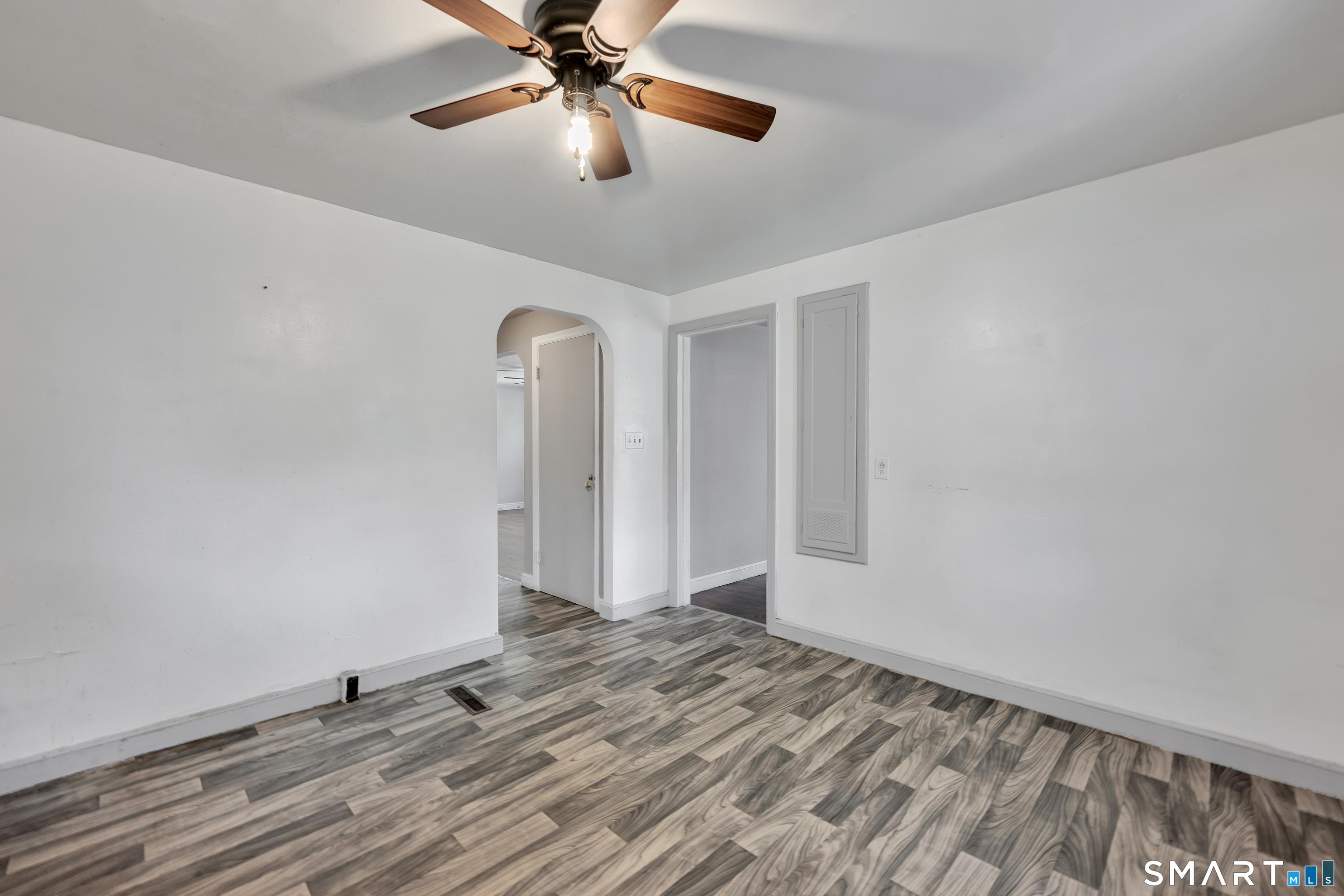 85 Lanouette St Extension Meriden, CT 06451 - Photo 7 of 24
