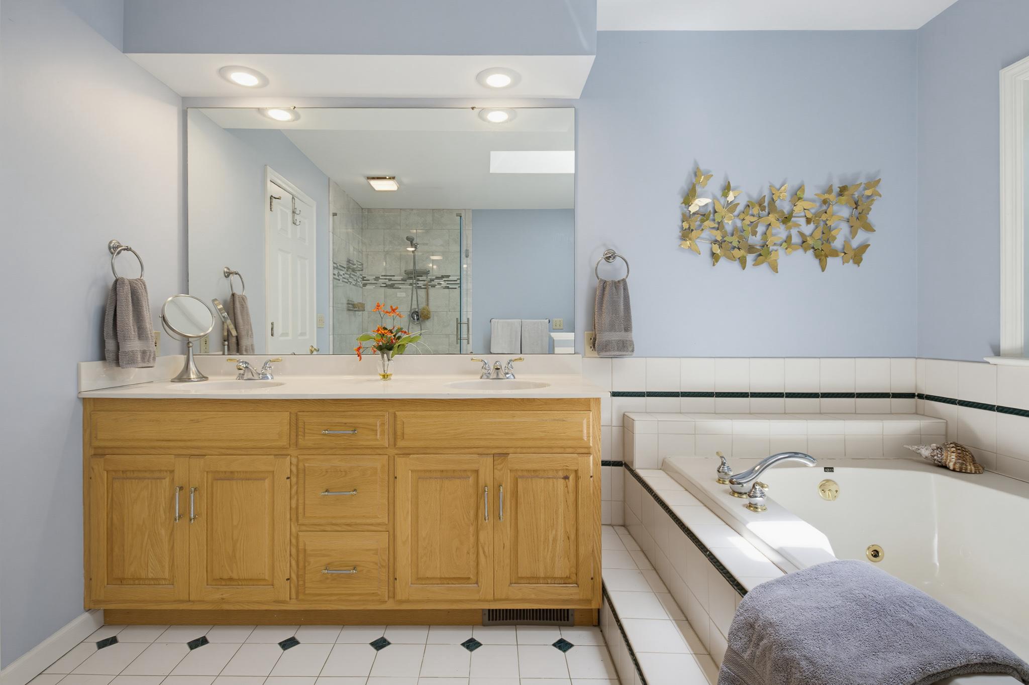 3276 Verdant Grove Lancaster, PA 17601 - Photo 30 of 50 Primary Bath - Double sink vanity
