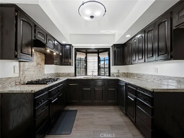 $4,800 | 10918 Reseda Boulevard, Porter Ranch, CA 91326