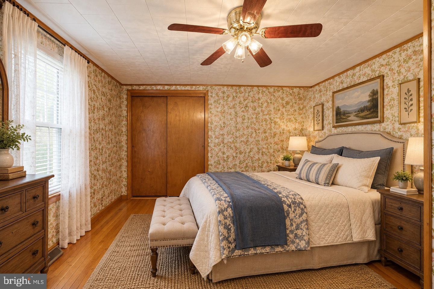 126 Marple Road Winchester, VA 22603 - Photo 4 of 42 Virtual Staging - Main Level Bedroom