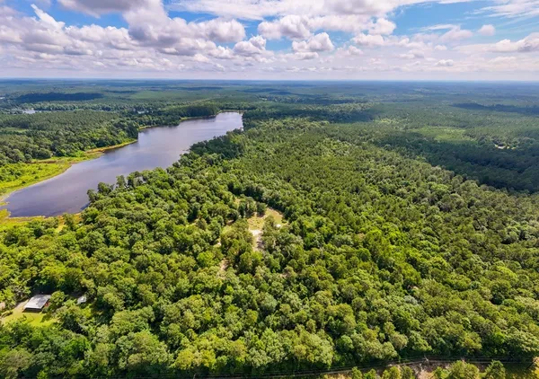 $356,000 | 3145 County Road 3145, Colmesneil, TX 75938