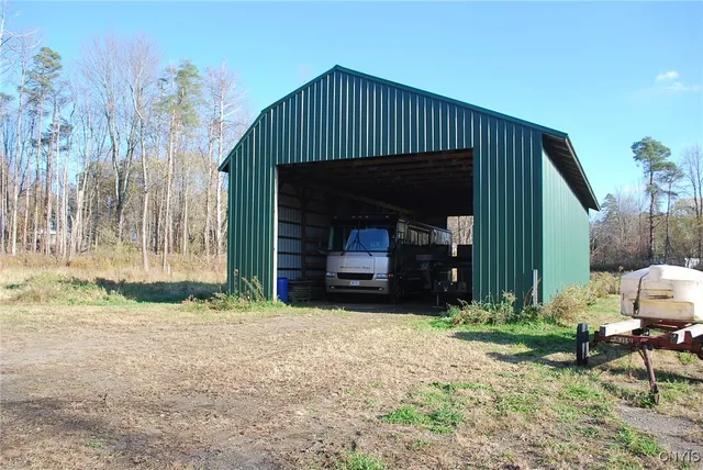 $225,000 | 173 Green Road, New Haven, NY 13114