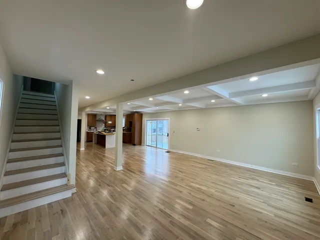 $825,000 | 6730 West Dakin Street, Chicago, IL 60634