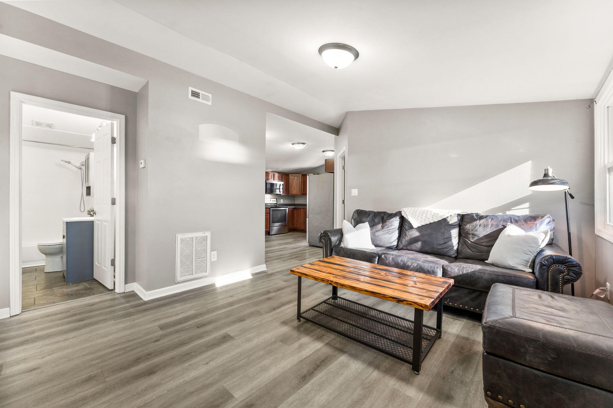 12736 Whitcomb Street Crown Point, IN 46307 - Photo 11 of 20 2048x1365
