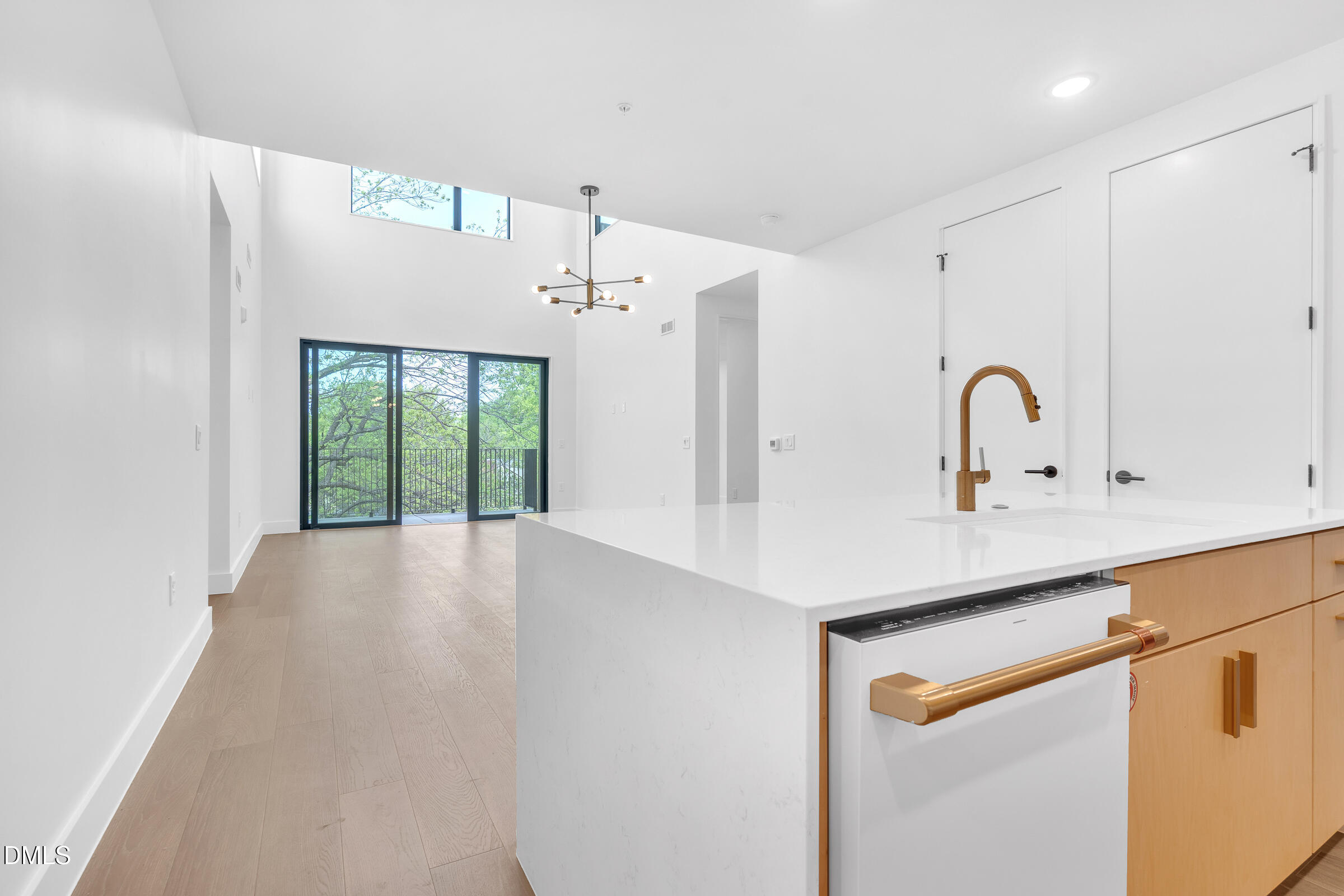 29 Enterprise Street, Unit 309 Raleigh, NC 27607 - Photo 11 of 46 DSC05657