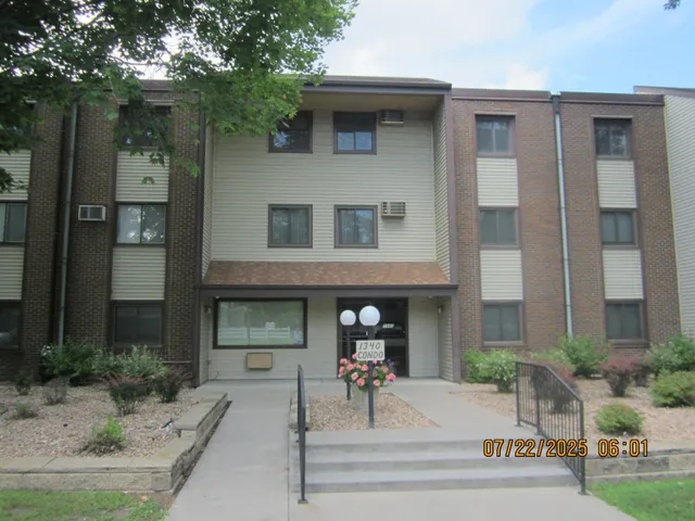 $76,900 | 1340 9th Avenue South, Unit 116, St. Cloud, MN 56301