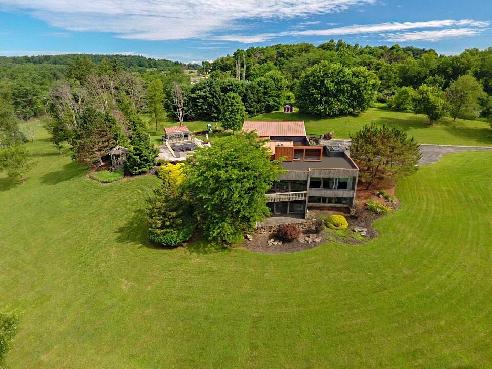 2201 Morgantown Road Uniontown, PA 15401 - Photo 1 of 25