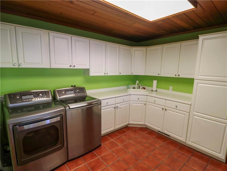 2201 Morgantown Road Uniontown, PA 15401 - Photo 7 of 25