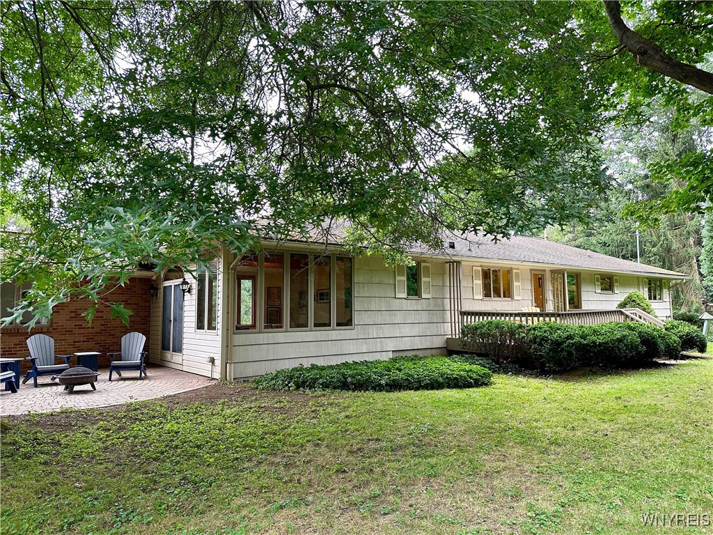 484 Creekside Drive Alden, NY 14004 - Photo 4 of 48