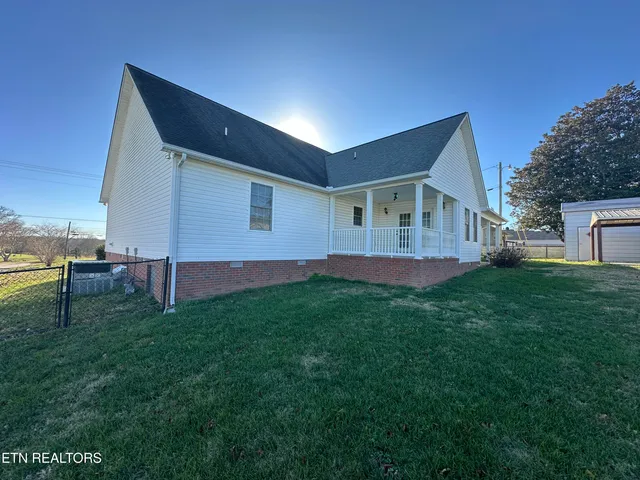 $335,000 | 5561 Nashville Highway, Baxter, TN 38544