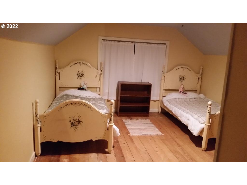 590 Division Street Elgin, OR 97827 - Photo 15 of 29 Gallery Image 15