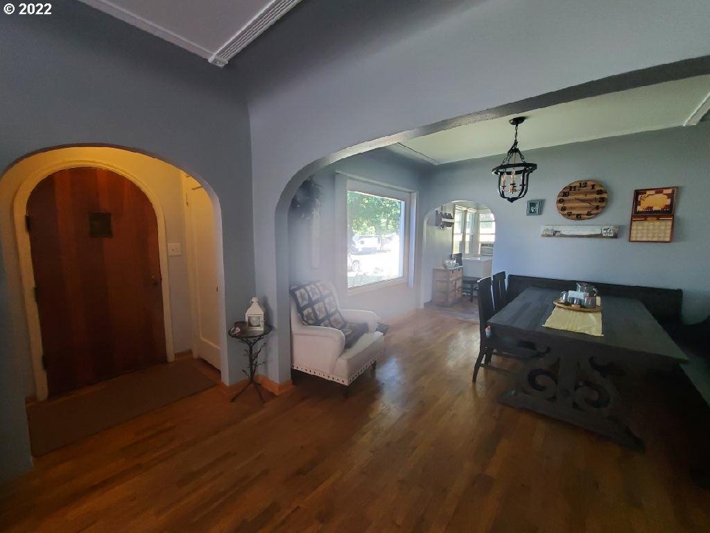 590 Division Street Elgin, OR 97827 - Photo 2 of 29 Gallery Image 2