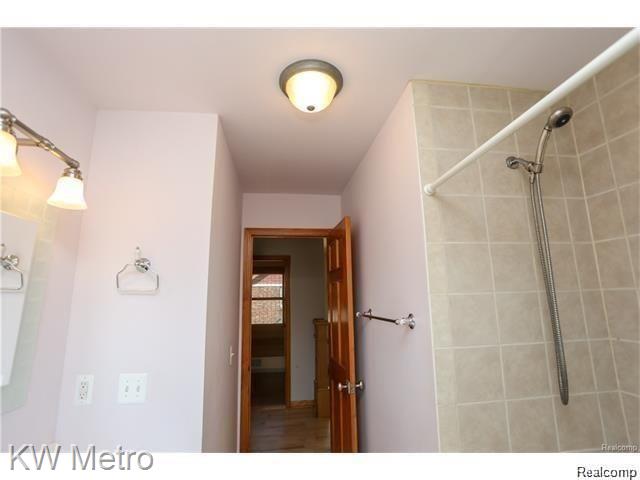 811 Princeton Road Berkley, MI 48072 - Photo 28 of 36