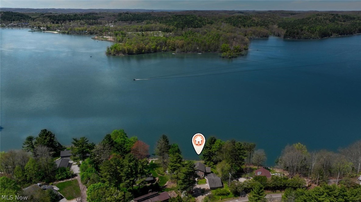 2873 Lodge Road Southwest Sherrodsville, OH 44675 - Photo 6 of 50 Atwood Lake is conveniently located only 25 miles SE of Canton and within 90 minutes of both Cleveland and Pittsburgh