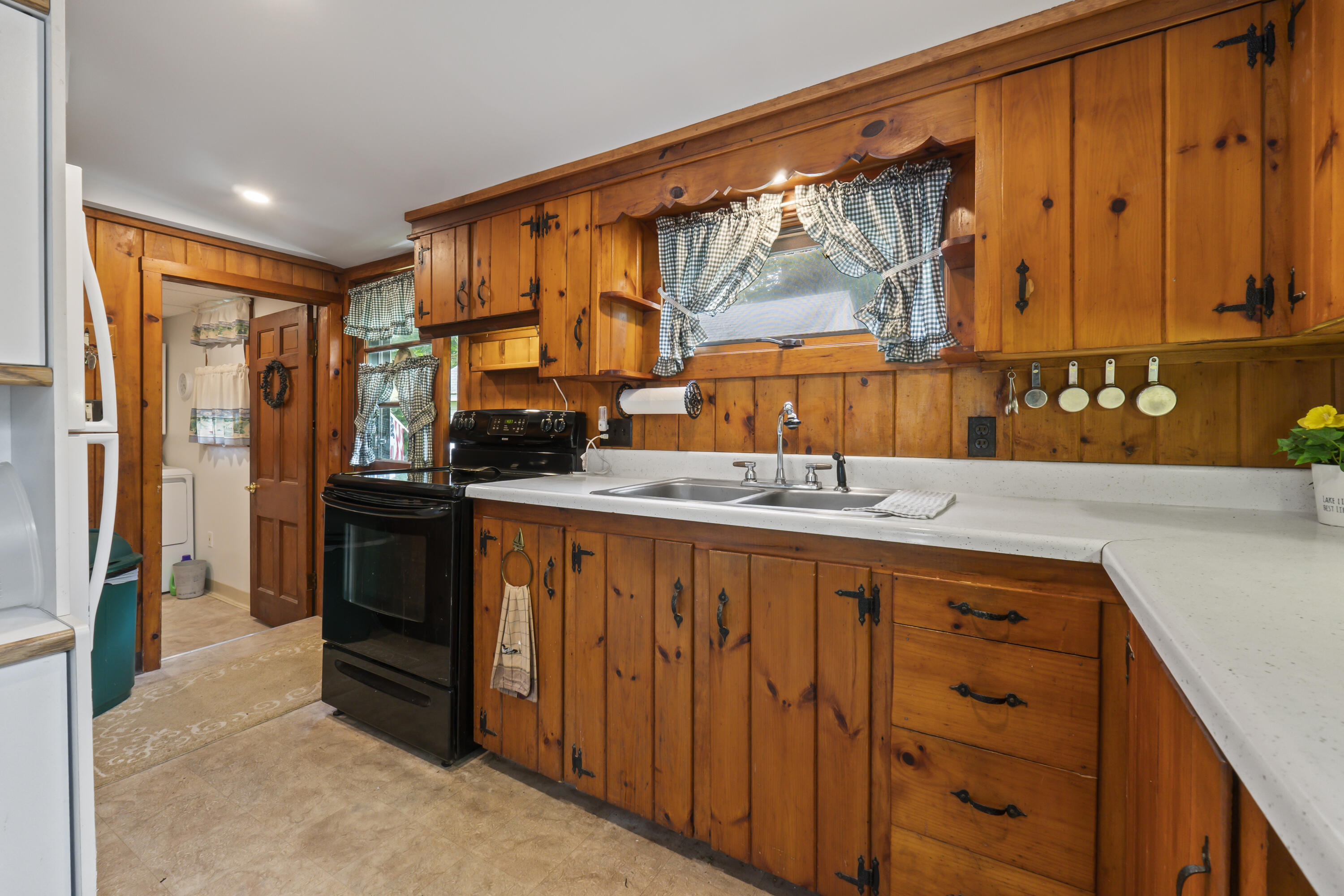 6 Plummer Drive Raymond, ME 04071 - Photo 2 of 47 Kitchen