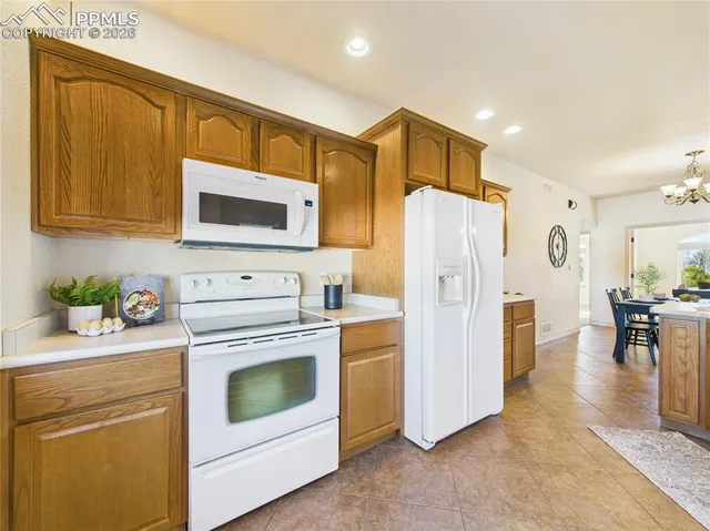 $530,000 | 36 South Rolling Prairie Drive, Pueblo West, CO 81007