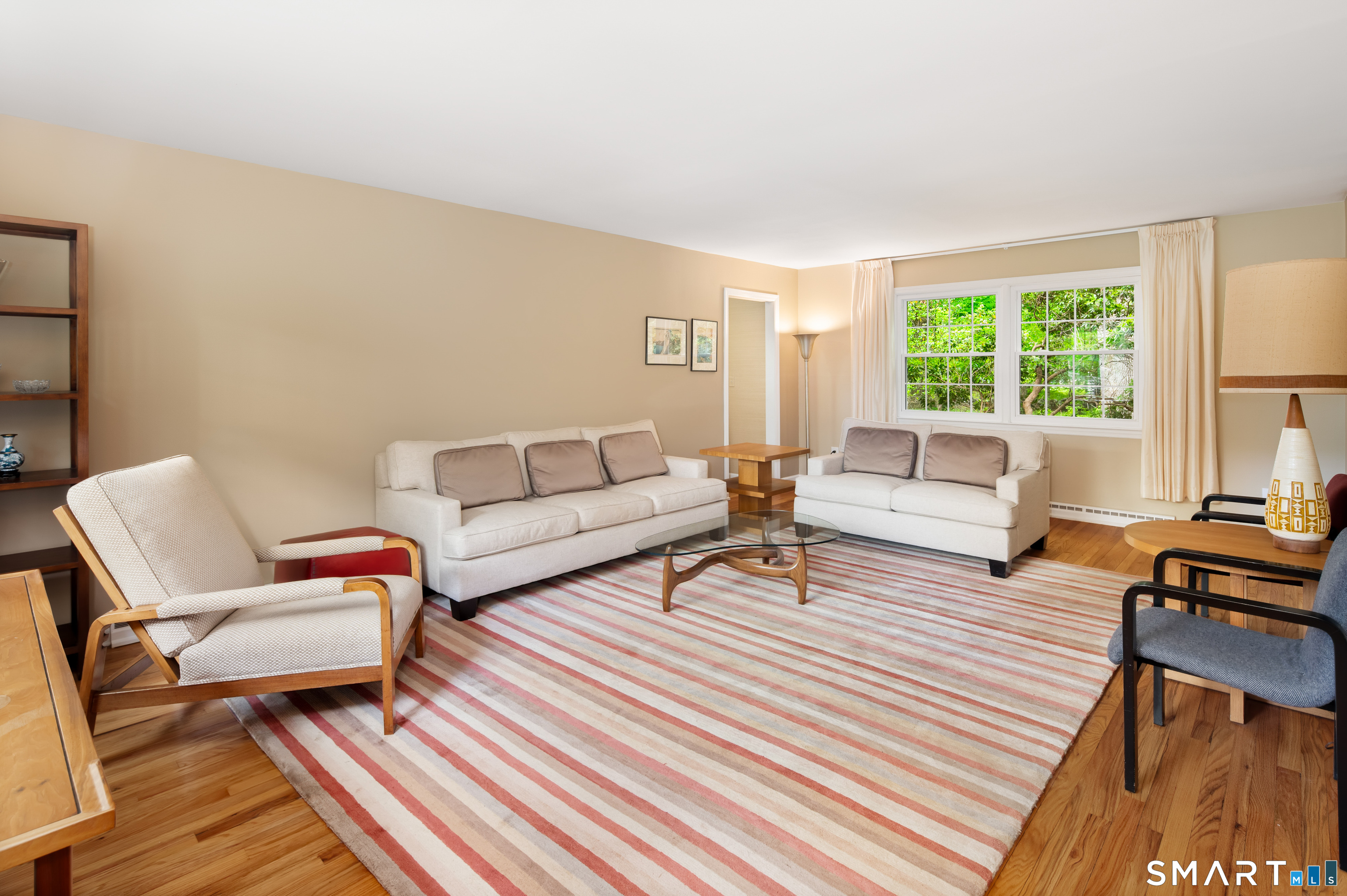 326 Four Brooks Road Stamford, CT 06903 - Photo 4 of 39