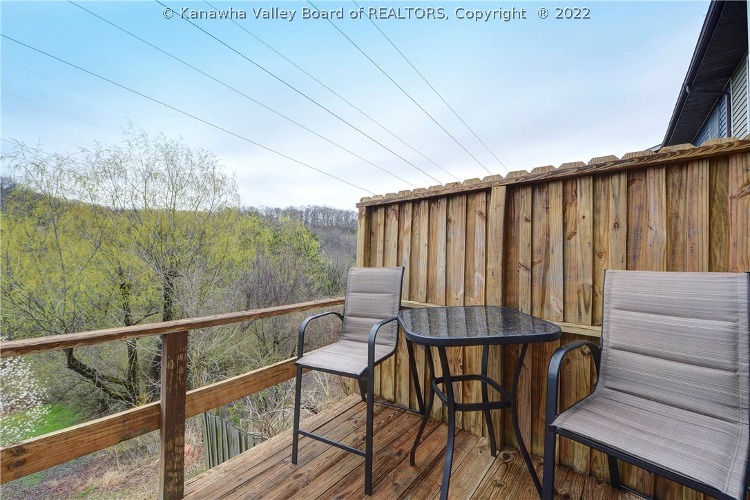 215 Jamestown Road Nitro, WV 25143 - Photo 23 of 26 Gallery Image 23