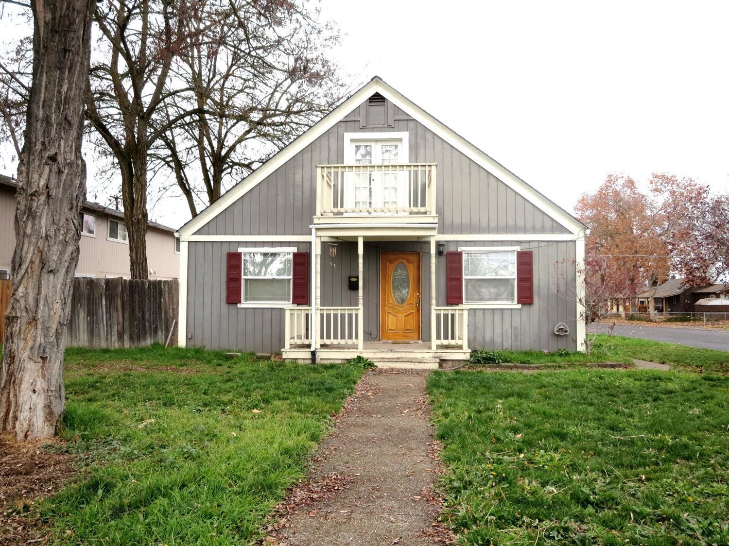 447 Ash Street Central Point, OR 97502 - Photo 1 of 13 Primary Photo
