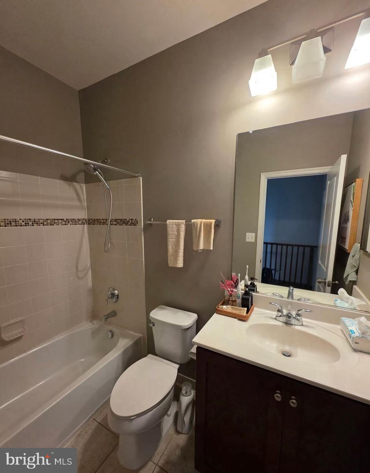 42259 Riggins Ridge Terrace Ashburn, VA 20148 - Photo 14 of 22