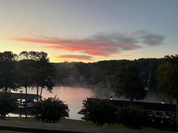 $559,500 | 335 South Pointe Shore Drive, Unit 308, Moneta, VA 24121