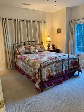 $559,500 | 335 South Pointe Shore Drive, Unit 308, Moneta, VA 24121