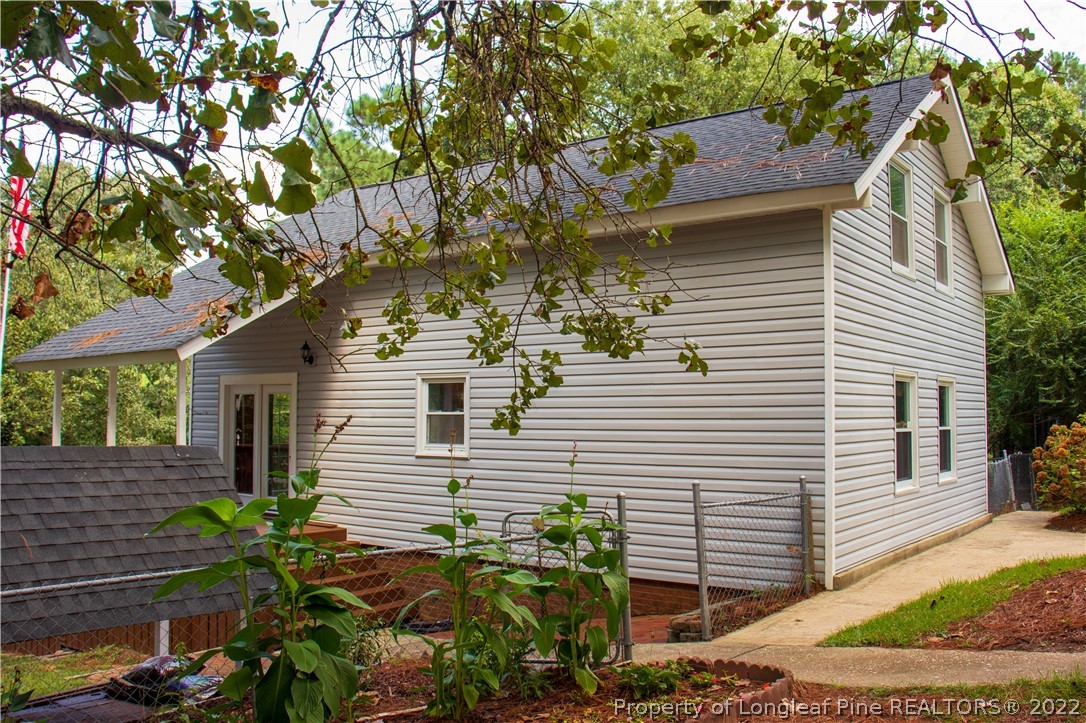 1024 Vic Keith Road Sanford, NC 27332 - Photo 2 of 35 Gallery Image 2