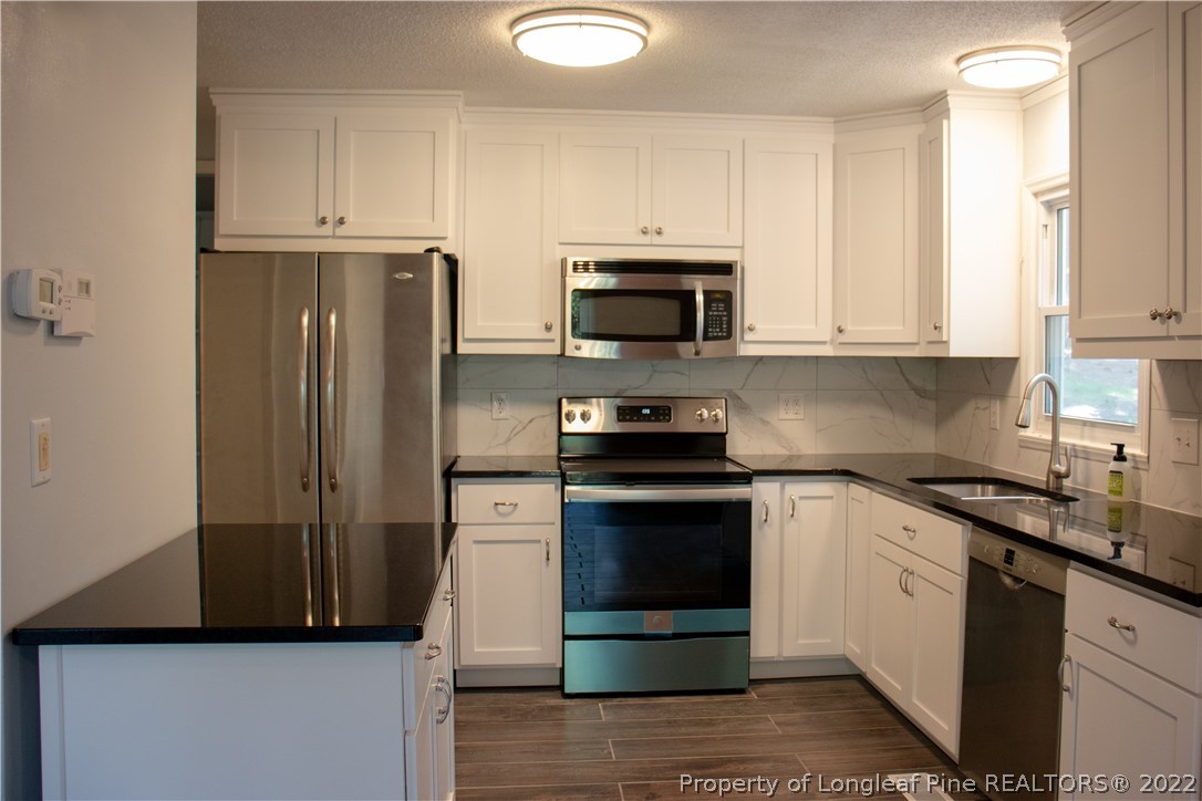 1024 Vic Keith Road Sanford, NC 27332 - Photo 5 of 35 Gallery Image 5